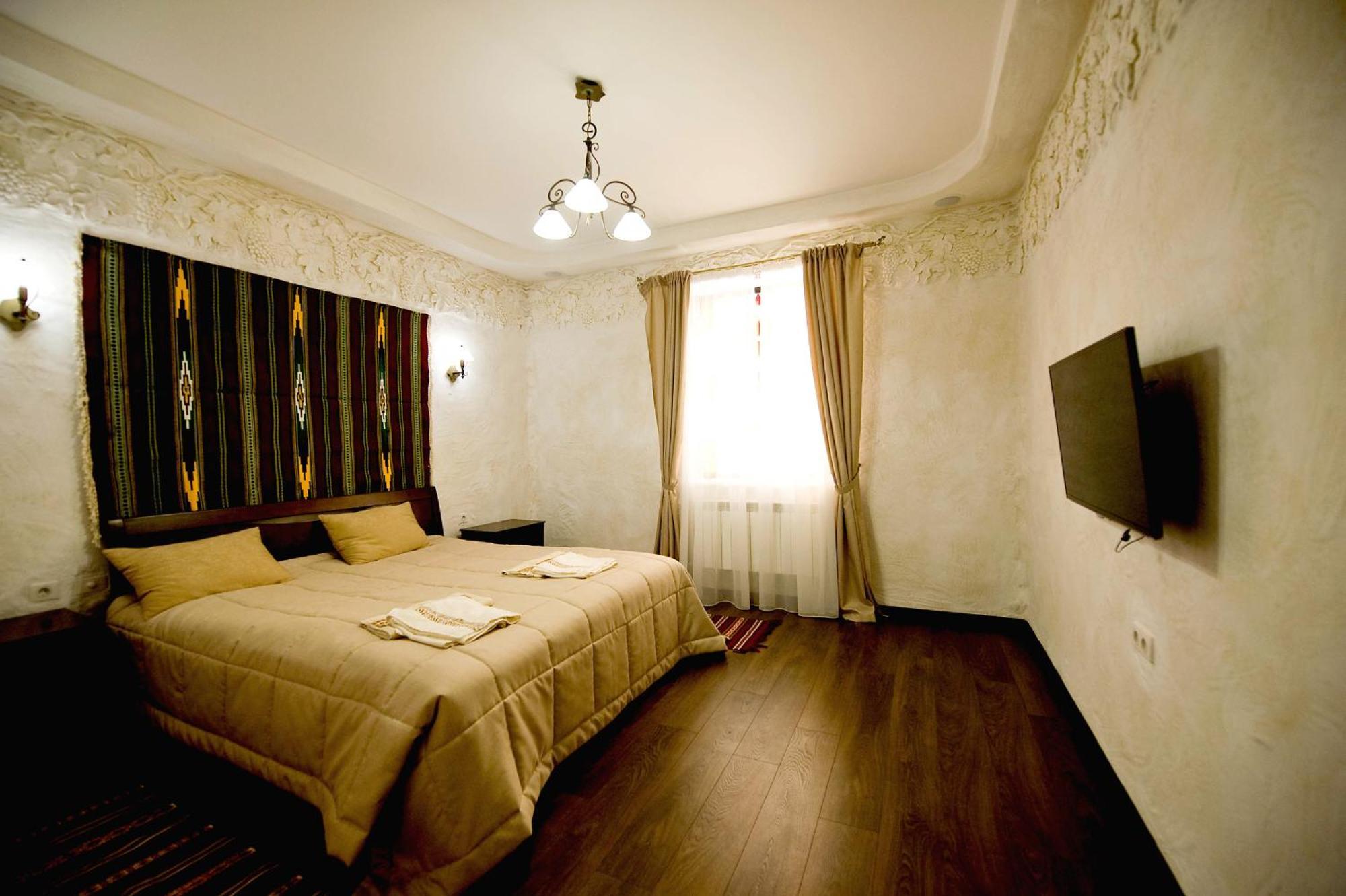 Козак Вакула Hotel Kozelets Bagian luar foto
